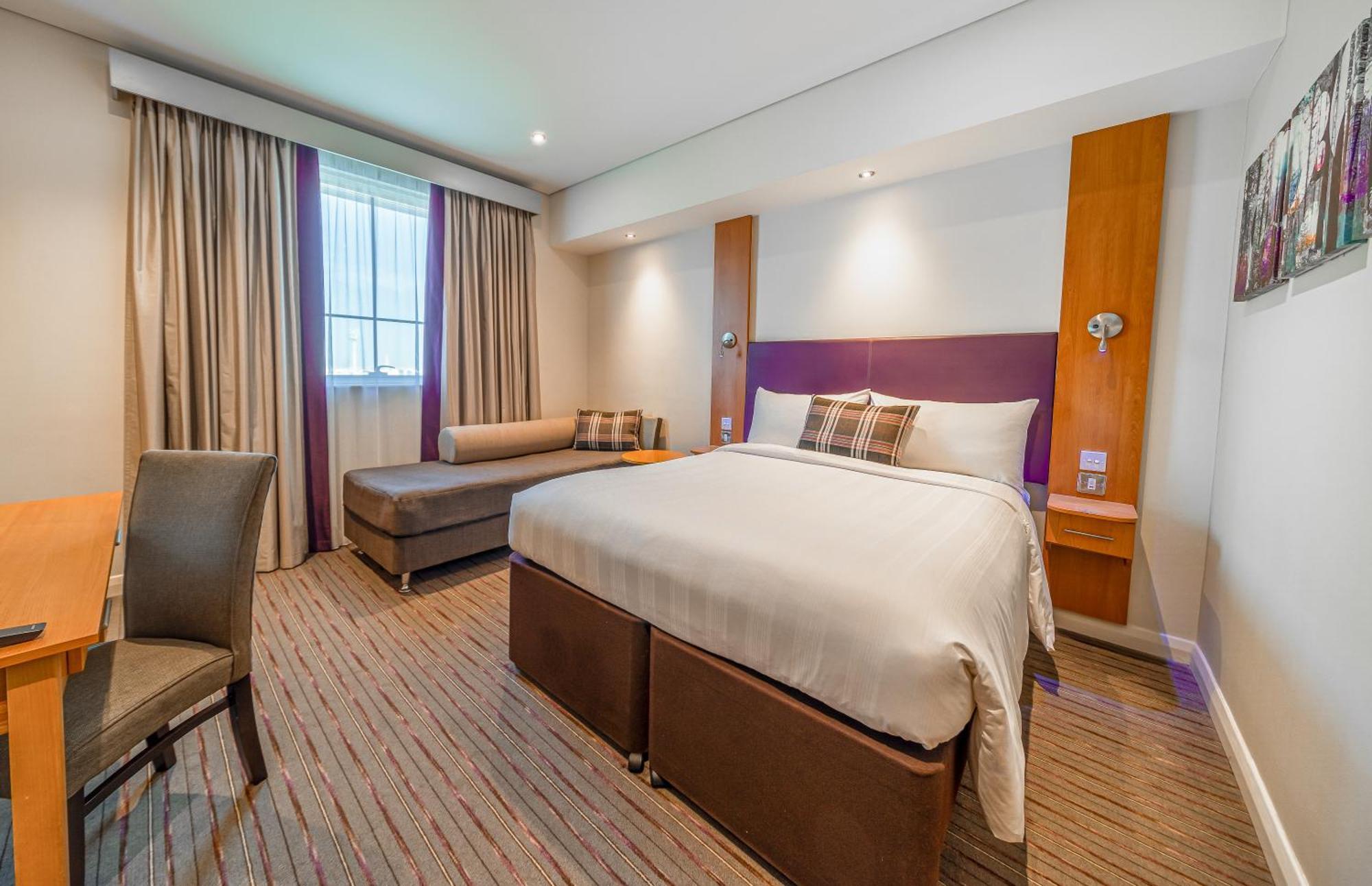 Premier Inn Dubai Silicon Oasis Kültér fotó