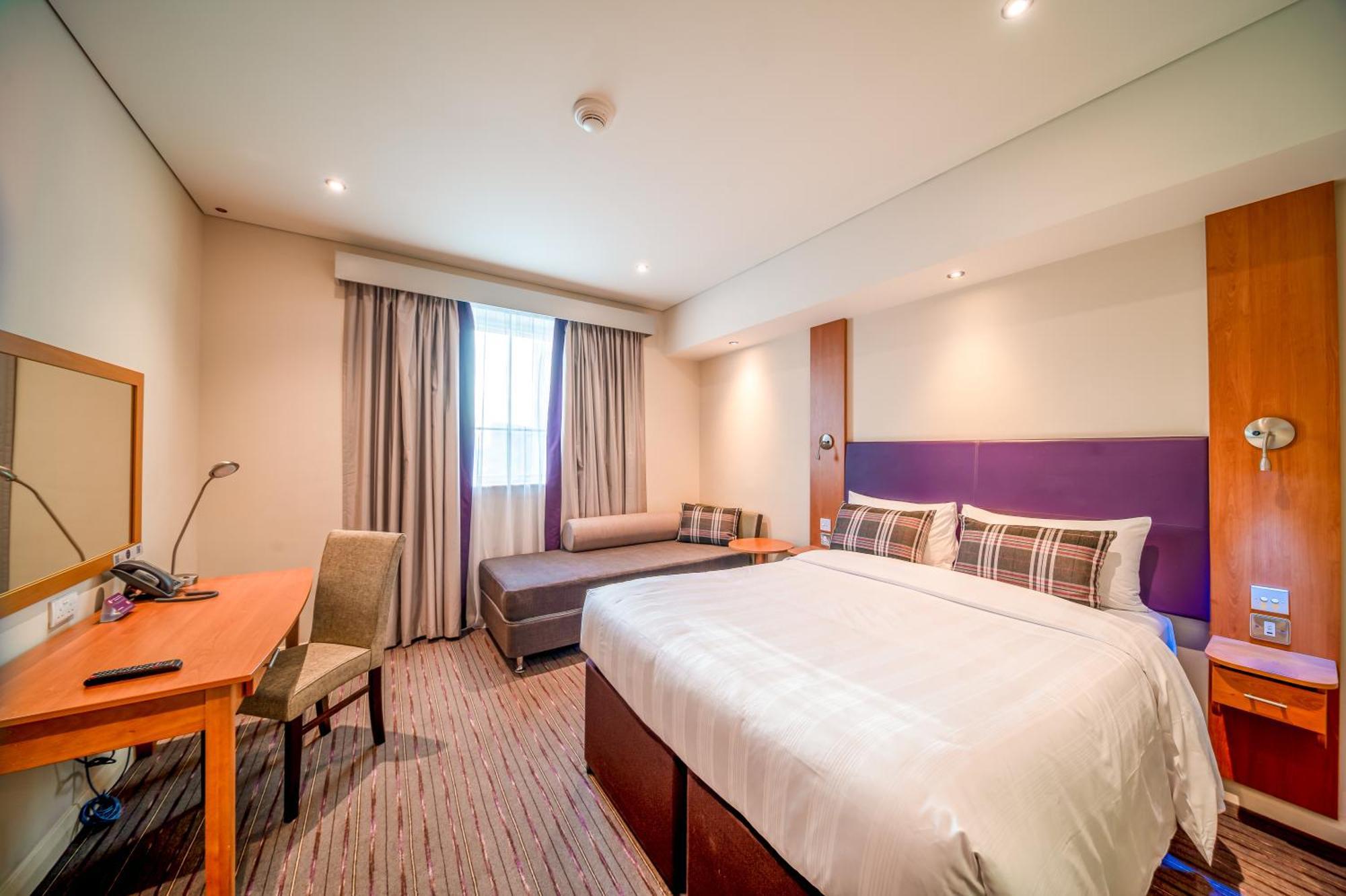 Premier Inn Dubai Silicon Oasis Kültér fotó